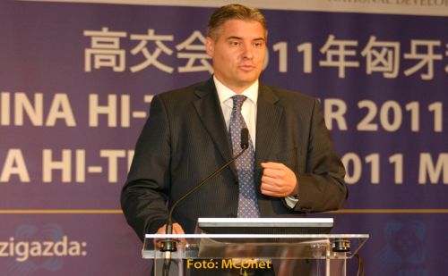 Mendelényi Dániel, a Nemzeti Fejlesztési Minisztériumban a  magyar-kínai gazdasági kapcsolatokért felelős kormánybiztosság vezetője   fotó:mconet