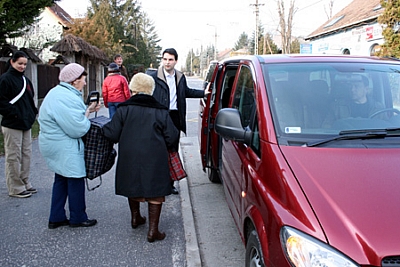 Németh Zoltán alpolgármester Németh Zoltán alpolgármester segítsége