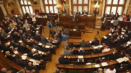 A Fővárosi Közgyűlés ülésezés közben