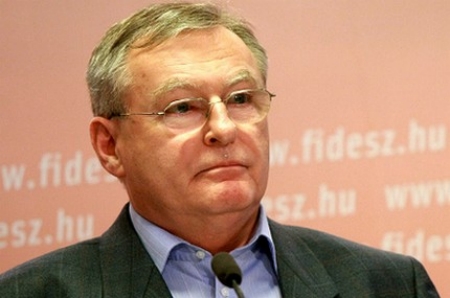 Gyurcsány és Veres ellen tett feljelentést a Fidesz  