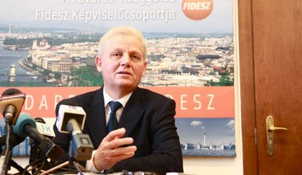  Korrekt tájékoztatás kellene