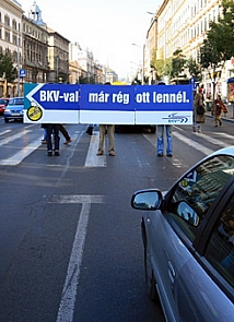 Az előzményektől függetlenül is képtelen a helyzet a BKV-nál
