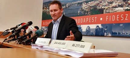 Papcsák Ferenc, a Fidesz fővárosi politikusa Papcsák Ferenc, a Fidesz fővárosi politikusa