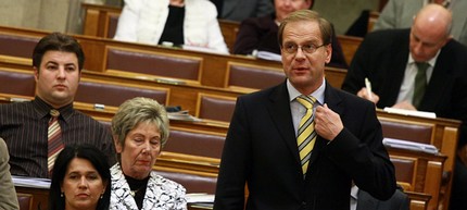 Hagyóék bűnszövetkezetben szedtek pénzt?