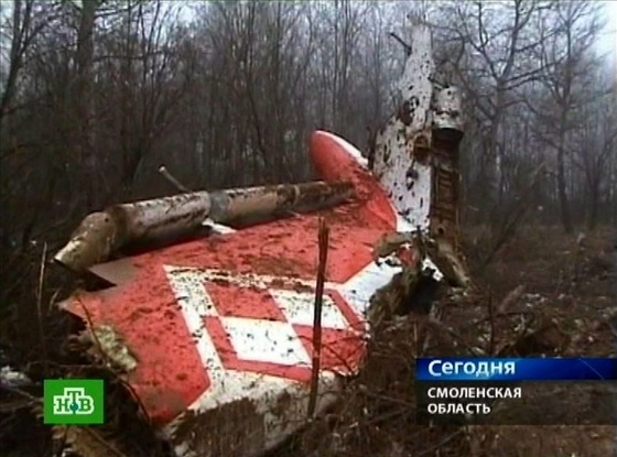 A Varsóból Szmolenszkbe tartó Tu-154 fedélzetén az első hírek szerint 132 ember tartózkodott. 