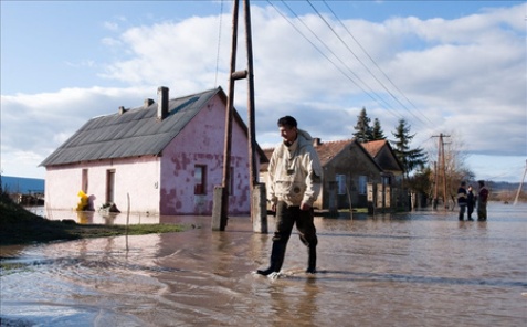 Nógrád megyei árvízkárosultakért a II. kerület Nógrád megyei árvízkárosultakért a II. kerület