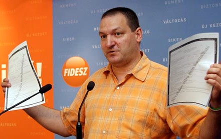 Elszámoltatást a Csepel SC ügyében