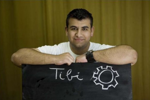 Fotóportrék magyar roma egyetemistákról