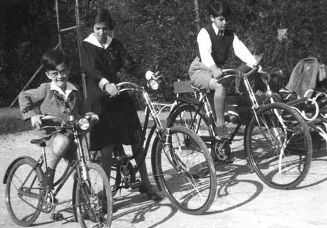 Kiállítás a budapesti kerékpározás kultúrtörténetéről 