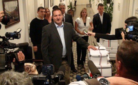 Egyszerre kell megőrizni, fejleszteni, működtetni