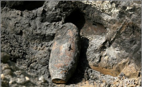 Világháborús bombákat találtak a Műjégpálya építkezésnél