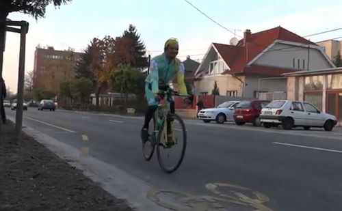 Új kerékpársáv létesült Budapesten, ezúttal a Fóti úton