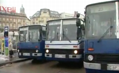 120 használt busszal bővítené járműparkját a BKV.