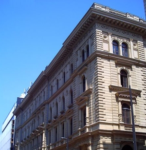 239 szobát alakítanának ki a tervek szerint az egykori Főposta épületében Budapesten. (Fotó: Wiki Commons, Perfectmiss)