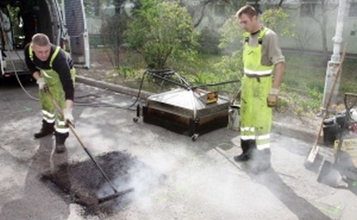 Hatékonyabban és olcsóbban lehet kátyúzni az új infravörös in-situ technológia segítségével.