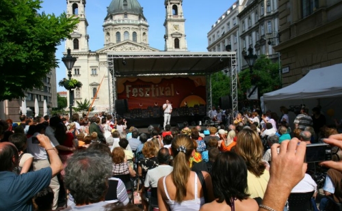 A Belvárosi Fesztivál az ország legnagyobb ingyenes fesztiváljává nőtte ki magát.