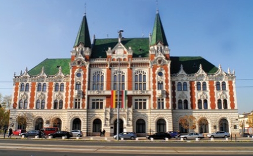 Újpest csaknem negyven önkormányzati intézménye esik át felújításon a nyár folyamán