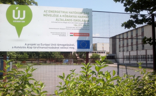 A kőbányai oktatási intézmény energetikai korszerűsítése az Új Magyarország Fejlesztési Terv keretében valósul meg.