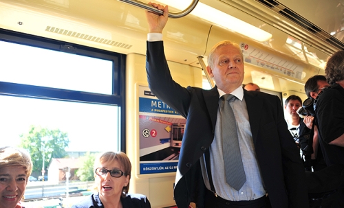 Tarlós István az Alstom metrószerelvényen