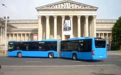 Orbán Viktor és Tarlós István adta át a 150 új Mercedes buszt