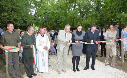 Semjén Zsolt miniszterelnök-helyettes avatta fel Budapest legújabb tanösvényét