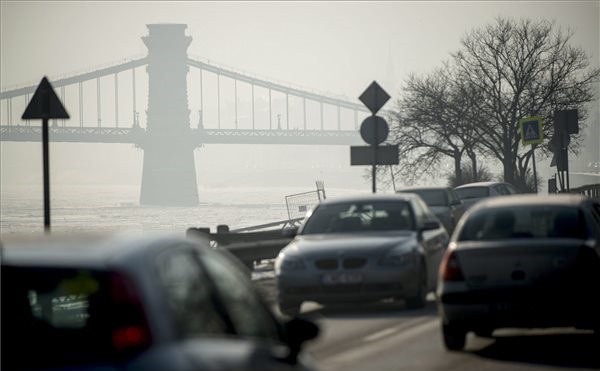 Szmogriadó Budapesten