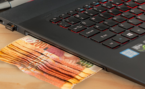 Pénzküldés és számla több pénznemben, szinte ingyen