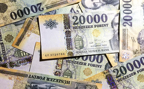 Uniós támogatásból fejlesztik a BGE digitalizációját