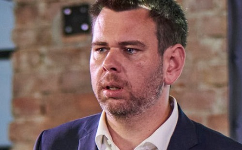 Rablóprivatizációs modell – így jellemezte Vitézy a budapesti pályaudvarok magánkézbe adásának tervét