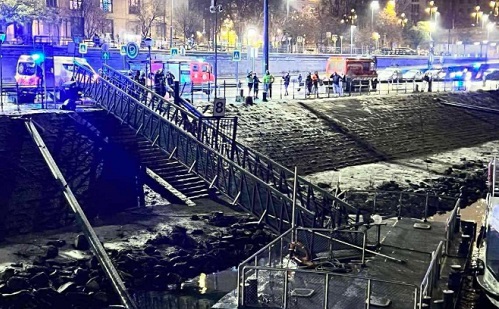 Teheruszály ütközött a Margit-híd lábának, a kikötőben és hajókban is kárt tett