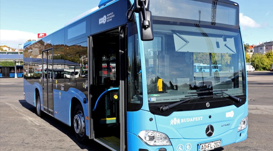 Vadonatúj Mercedes-Benz buszok érkeztek Budapestre