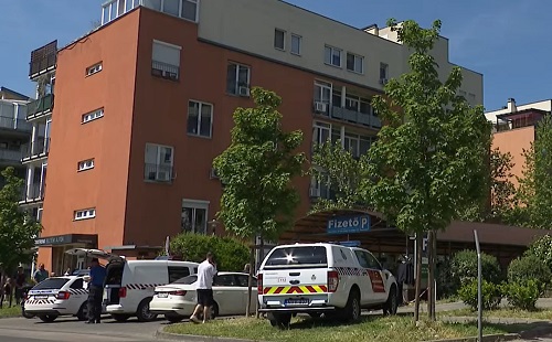 Tűz volt egy újbudai mélygarázsban, étteremdolgozók vették észre az áldozatot