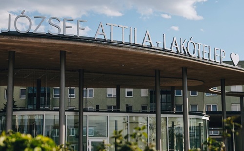 Átadták a teret: megújult az M3-as metró Ecseri úti állomásának felszíne 